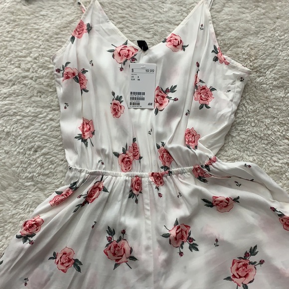 H&m Floral Romper - Picture 2 of 4